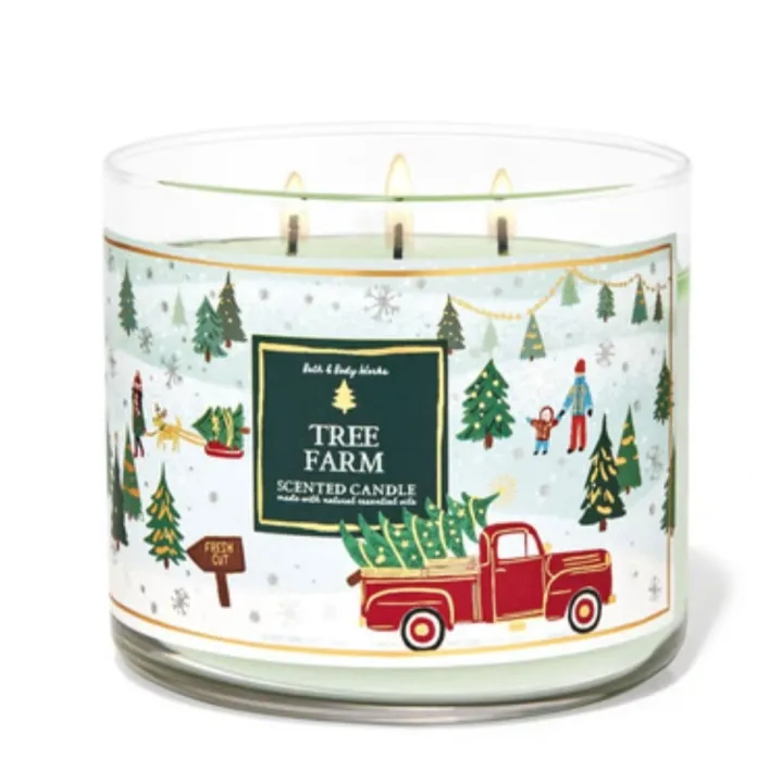 bath and body works under the christmas tree candle