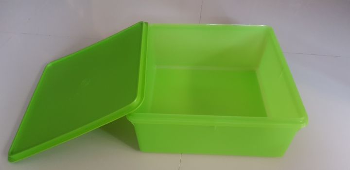 tupperware-กล่องเนรมิตใหญ่