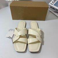 【Fast Shipping】NewZARA-In summer, the new European and American flat shoes with square heads crossed milky white and empty leisure slippers are fashionable.