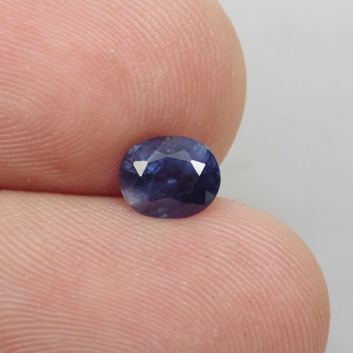 พลอย-ไพลิน-แซฟไฟร์-แท้-ธรรมชาติ-natural-blue-sapphire-หนัก-0-91-กะรัต