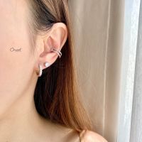 5 mm. cc 14k - Kaylee hoop - Double lines earrings set. (เซ็ตต่างหูห่วงเพชรล้อม เพชรเดี่ยว และ ear cuff 5 ชิ้น)