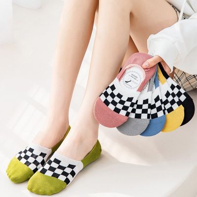 ‘；’ 5 Pairs Women Summer Boat Socks Checkerboard Silicone Non-Slip Invisible Socks Korean Comfortable Casual Female Socks Slippers