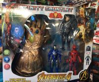 ถุงมือธานอส พร้อมหุ่นฮีโร่อเวนเจอร์ 3 ตัว Thanos Glove and Hero Avengers Model