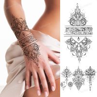 fake henna tattoo mandala lotus flowers jewery arabic indian egyptian tattoo sleeve hand finger breast tatoo black waterproof Stickers