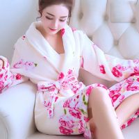 [Xiaoli clothing] ฤดูหนาวหนาอบอุ่น Housecoat โรงแรมเสื้อคลุมอาบน้ำผู้หญิงเสื้อคลุมอาบน้ำขนแกะปะการังคนรักคู่ Nightgown ชุดอาบน้ำชุดนอน