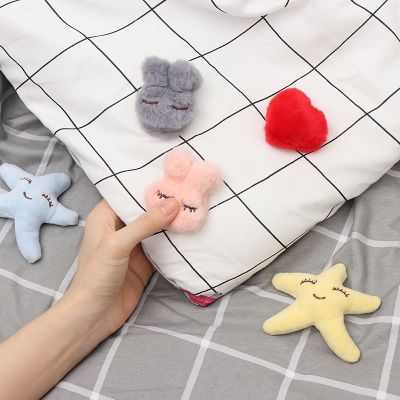 【JH】 1Pc Quilt Holder Non-Slip And Anti Cartoon Bed Sheets Blanket Clip Fixer Supplies