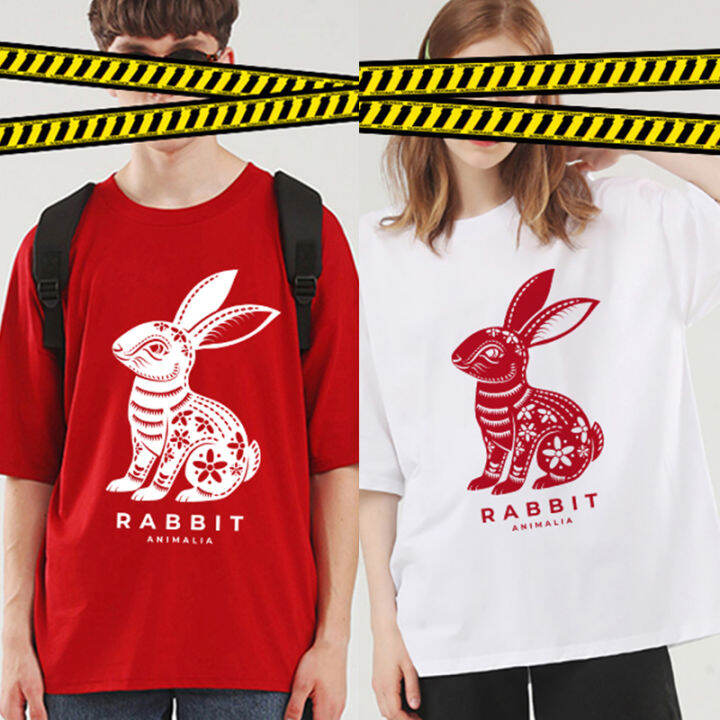 เสื้อยืดผ้าฝ้าย-2023-เสื้อยืดแขนสั้นสไตล์จีนปีนักษัตรกระต่ายปี2023เสื้อตัวในสำหรับปีใหม่ตรุษจีนชุดครอบครัวเสื้อผ้าผู้ชายผู้หญิง