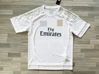 เสื้อสโมสรฟุตบอล เรอัลมาดริด ย้อนยุค 2005 เกรดAAA (Real Madrid Club de Fútbol) 2005