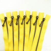 ✕► 3 (20-50cm) 8-20inch 5pcs light yellow Round bead modeling copper zipper metal zipper