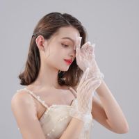 ♚☾ Ladies Exquisite Style Elegant Lace Wrist Length All Finger White-color Bridal Gloves Wedding