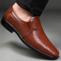 Mens PU Leather Shoes Hollow Sandals Summer Breathable Hole Shoes Men Slip-ons Casual Business Dress Shoes Zapatos De Hombre