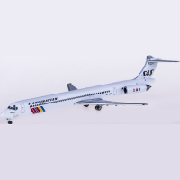 Herpa 1:500 Scale 533355 SAS McDonnell Douglas MD-82 OY-KGT Diecast โลหะผสมเครื่องบินจำลองของเล่นสำหรับคอลเลกชัน