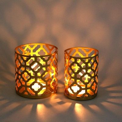 【CW】 Tabletop Iron Candle Holder Hollow Out Candlestick Ornaments Aromatherapy Scented Decorate