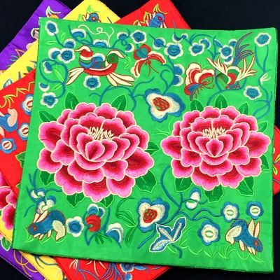 Chinese wind fill the child embroidery riches and honor peony embroidery embroidery characteristics of bottom of the mouse pad framed box