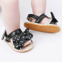 【cw】 Newborn Dot Sandals Infant Toe Shoes Toddler Flat Fashion Anti !