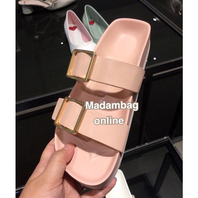 charles-keith-metallic-buckle-slide-sandals-รองเท้าแตะส้นแบน