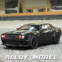 1:32 Dodge R Challenger Hellcat แลกหุ่นอัลลอยรถของเล่น Diecasts รถของเล่นเสียงและไฟสำหรับเด็กยานพาหนะ