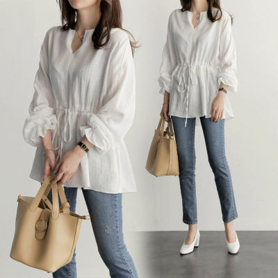 สีขาวเสื้อเชิ้ตคอวีสไตล์เกาหลีสำหรับผู้หญิงเสื้อยืดผู้หญิงเสื้อแขนยาวแบบลำลอง