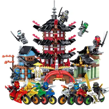 LEGO NINJAGO Lloyd's Golden Ultra Dragon Toy for Kids, 71774 Large 4 Headed  Action Figure with Blade Wings Plus 9 Minifigures