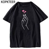 Korean Graphic Finger Heart Hand I Love You T Shirt Men Kawaii Graphic Tees Cartoon Harajuku Unisex T-shirt Male Dropshipping S-5XL