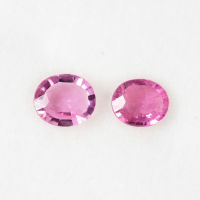 0.80 ct พิงค์ ทัวร์มาลีน ทรงไข่ สีชมพู หวาน พลอยเนื้ออ่อน 1 คู่