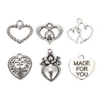 30pcs Mixed style Heart Pendants Charms Findings - Jewellery Making Findings for DIY Craft