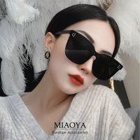 MIAOYA D ตัวอักษรแว่นตากันแดดกรอบขนาดใหญ่อินเทรนด์สำหรับผู้หญิงแว่นกันแดดที่ช่วยป้องกันแสง UV สำหรับ INS เป็นคู่ของขวัญวันเกิดที่สวยงาม