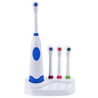 【✲High Quality✲】 xia7303039692929 แปรงสีฟันไฟฟ้ากันน้ำ Dental Care แปรงสีฟันไฟฟ้าหัว3หัวฉีด Oral Hygienev แพ็คเกจครอบครัว