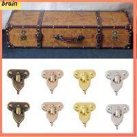 BRAIN 4Pcs 4 สไตล์ กล่องใส่กระเป๋าเดินทาง คู่มือ DIY งานหัตถกรรมโลหะขนาดเล็ก ชิ้นส่วนกระเป๋าตุ๊กตา ตัวป้องกันมุมเคส ตัวล็อคลำตัว