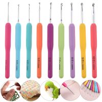 9pcs/set Crochet Hooks Weave Craft Crochet Hook Yarn Knitting Needles Sewing Tool Kit Comfortable Colorful Soft Rubber Grip