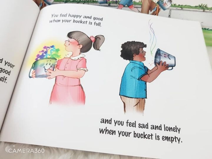 หนังสือ-have-you-filled-a-bucket-today-a-guide-to-daily-happiness-for-kids-กระป๋องล่องหน