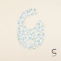 SARABARN Flower Bib | ผ้ากันเปื้อนเด็ก ผ้าซับน้ำลาย ผ้ากันเปื้อนลายดอกไม้ สีฟ้า