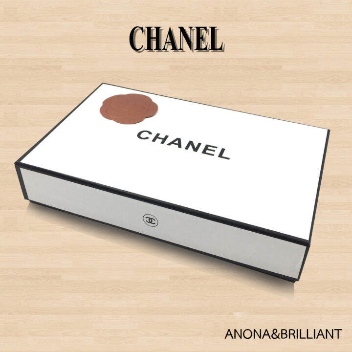 เซต-chanel-ครีมบำรุงผิว-มอยซ์เจอร์ไรเซอร์-เนื้อฟลูอิดที่อุดมด้วยความชุ่มชื้น-ช่วยให้ผิวหน้าดูสว่างและเปล่งประกายอย่างเป็นธรรมชาติ