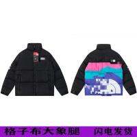 Call♝NORTH FACE ฤดูใบไม้ร่วงและฤดูหนาว23สีรุ้งรูปภูเขาหิมะเสื้อผ้าคู่เสื้อแจ็คเก็ตกันหนาวผู้ชายและผู้หญิงสไตล์เดียวกันสไตล์ประเทศคอตั้ง