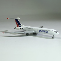 1:500ขนาด Ilyushin Il-62M เครื่องบินรุ่นเครื่องบิน Cubana สายการบินอัลลอยเครื่องบินเครื่องบินรุ่นสำหรับการเก็บรวบรวม