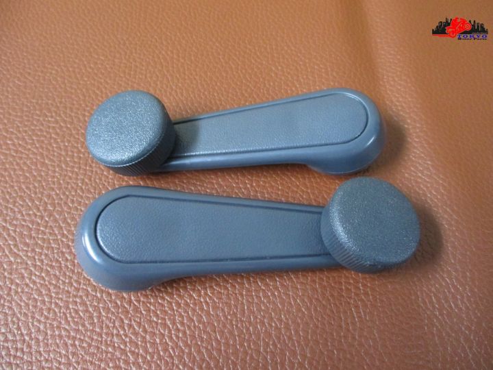 toyota-mighty-x-windshield-handle-grey-set-pair-มือหมุนกระจก-สีเทา-ซ้าย-ขวา-1-คู่-สินค้าคุณภาพดี