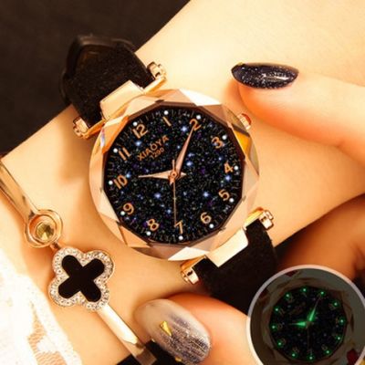 นาฬิกาควอทซ์หรูหราสำหรับสุภาพสตรีแฟชั่นสำหรับผู้หญิงควอตซ์นาฬิกาข้อมือกันน้ำหนังสีแดง Relogio Feminino Zegarek Damski