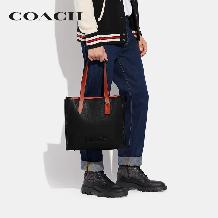 coach-กระเป๋าทรงสี่เหลี่ยมผู้ชายรุ่น-relay-tote-34-สีดำ-ch757-blk