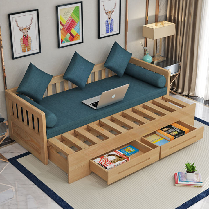 Sofa giường gỗ thông có ngăn kéo - Với kiểu dáng đơn giản và đẹp mắt, chiếc Sofa giường gỗ thông có ngăn kéo này sẽ là sản phẩm hoàn hảo cho không gian phòng khách nhỏ của bạn. Với khả năng tiết kiệm không gian, sản phẩm cũng sẽ giúp bạn dễ dàng lưu trữ đồ đạc một cách gọn gàng và tiện lợi.
