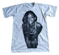 Rihanna เสื้อยืด แขนสั้น เสื้อวง นักร้อง คอกลม สกรีนลาย ผู้ชาย ผู้หญิง ย้อนยุค เสื้อยืดลําลอง พิมพ์ลายวง ร็อคเมทัล สไตล์วินเทจ