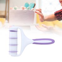 Fondant Dough Roller Cutter Biscuits Pastry Mold Household Baking Cake DIY Decorating Tool