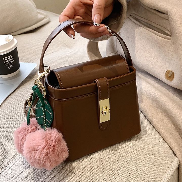 texture-2021-new-small-bag-handbag-shoulder-autumn-winter-fashion-oblique-satchel-western-style-restoring-ancient-ways-hand-held-bucket-bag