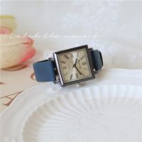 【Hot Sale】 temperament Korean watch ladies large dial student square retro waterproof atmosphere fashion cool