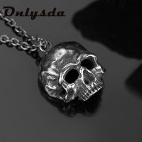 Freeshipping Retro Unique Black Skull Pendant Necklace 316L Stainless Steel Pendant Mens Punk Biker Jewelry Hollowen Gift