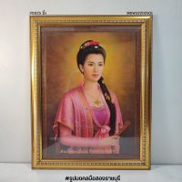 รูปภาพพระสุพรรณกัลยา กรอบไม้ ขนาด 20x25.5 นิ้ว (ออเดอร์ละ 1 ภาพเท่านั้น)