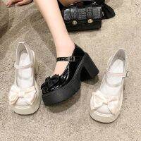 K&amp;T SHOES ✨（ส่งจากไทย）✨รองเท้าแตะหนังแมรี่เจน ส้นหนา ปิดนิ้วเท้า กันลื่น เข้ากับทุกการแต่งกาย แฟชั่นฤดูร้อน สไตล์เรโทร สําหรับผู้หญิง