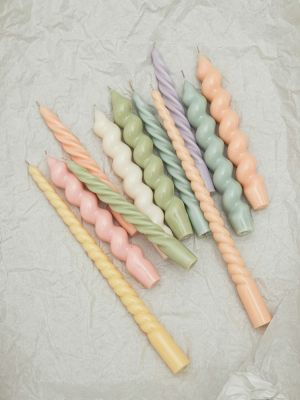Candy color spiral grain shape aromatherapy twisting candle romantic gifts home long pole candle holders