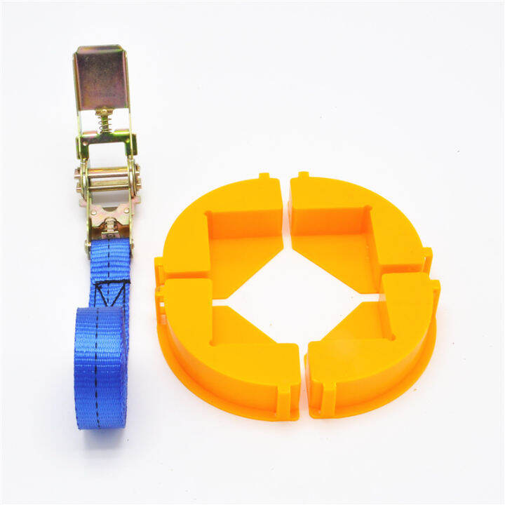 Rightangle fastening and tightening of polyester door with