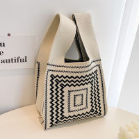 Student Reusable Wide Stripe Mini Color Shopping Bags Casual Handmade Women Shopping Japanese Knit Wrist Handbag