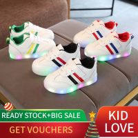 Childrens LED light shoes Boys and girls casual shoes Childrens sneakers Stylish Korean soft sports shoes